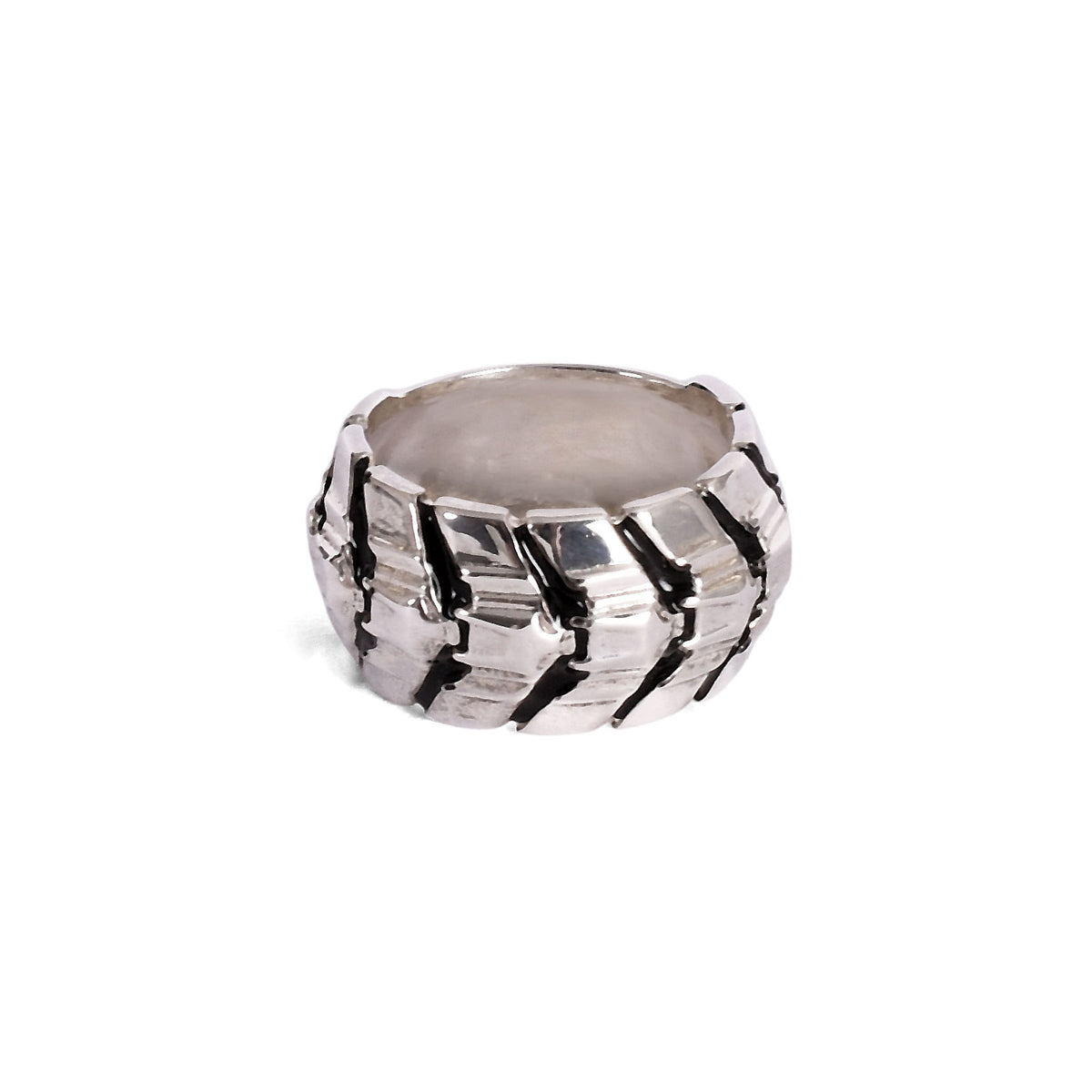 Produktbild Batman The Dark Knight - Batarang Ring