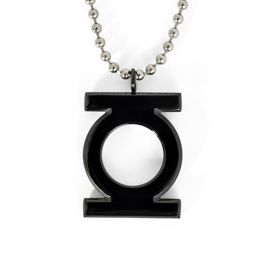 Produktbild Green Lantern - Logo Anhänger schwarz an Kette