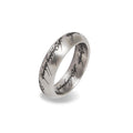 Produktbild Der Herr der Ringe - Der Eine Ring im Schmuckdisplay, Edelstahl
