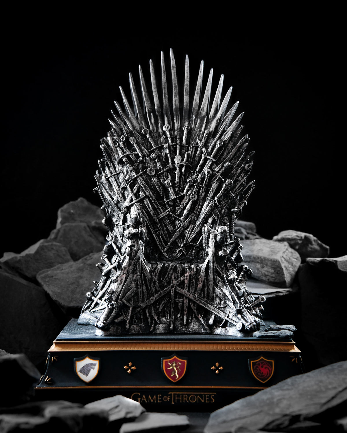 Produktbild Game of Thrones - Eiserner Thron Buchstütze