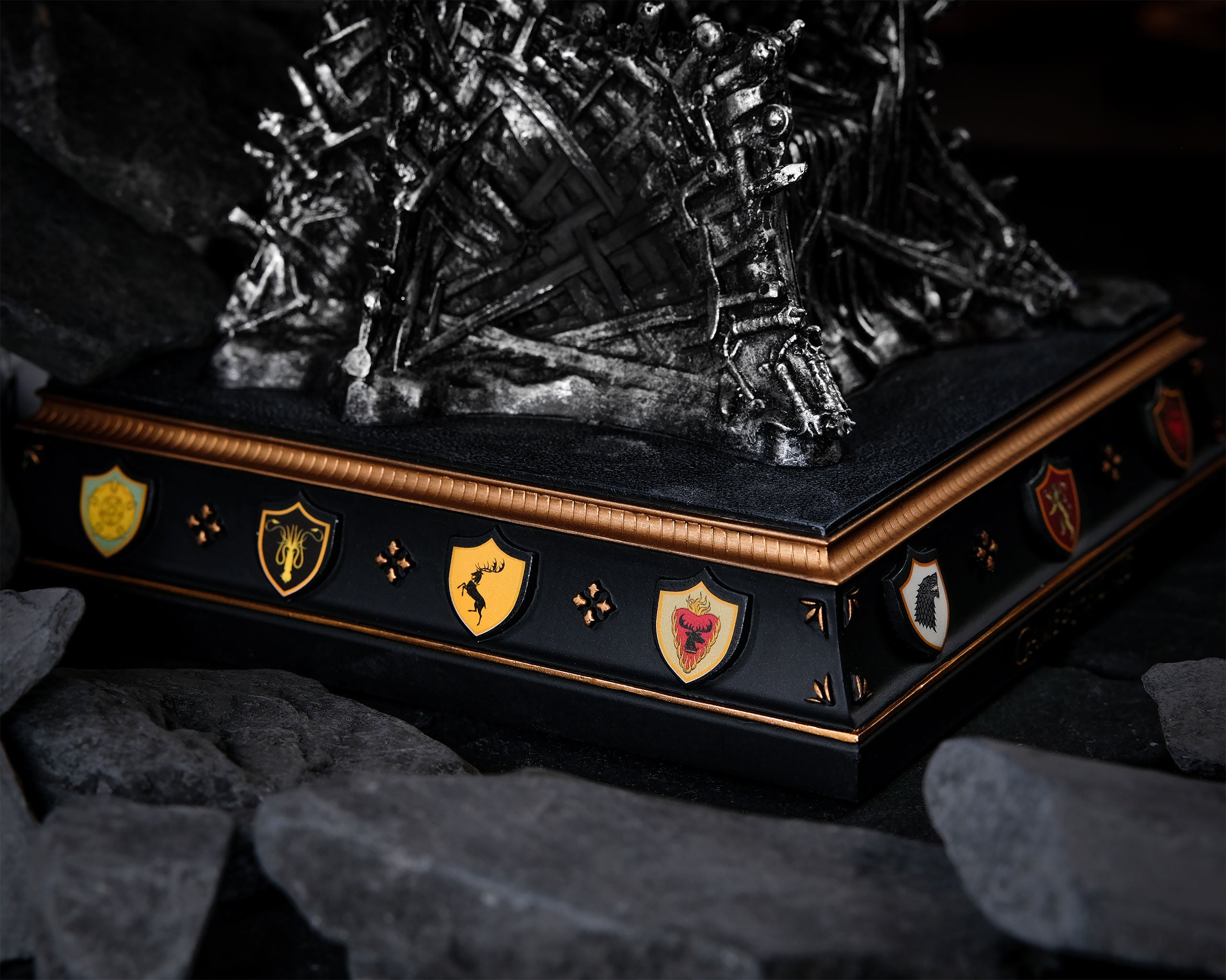 Produktbild Game of Thrones - Eiserner Thron Buchstütze