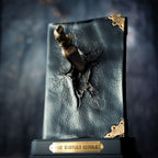 Produktbild Harry Potter - Riddle Tagebuch Statue mit Basiliskenzahn