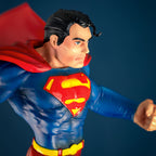 Produktbild Superman Comic Statue