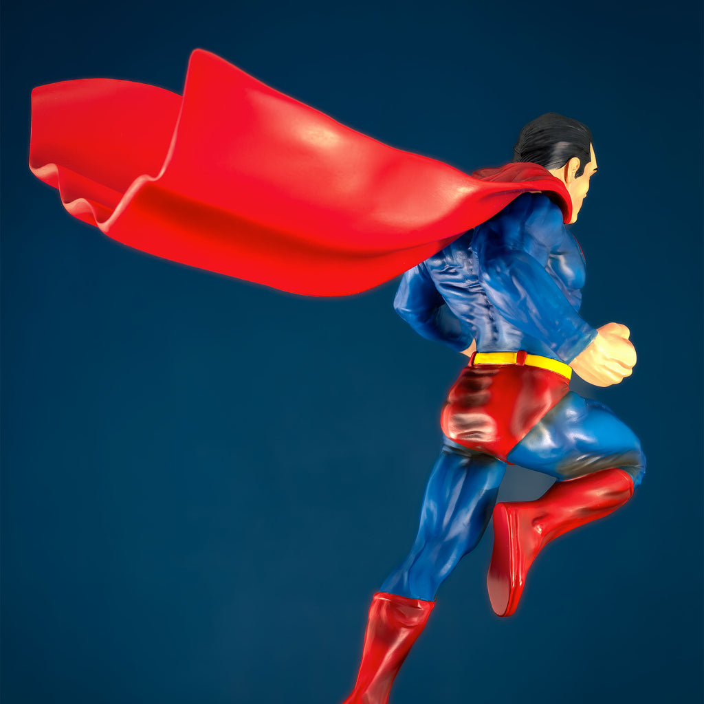 Produktbild Superman Comic Statue