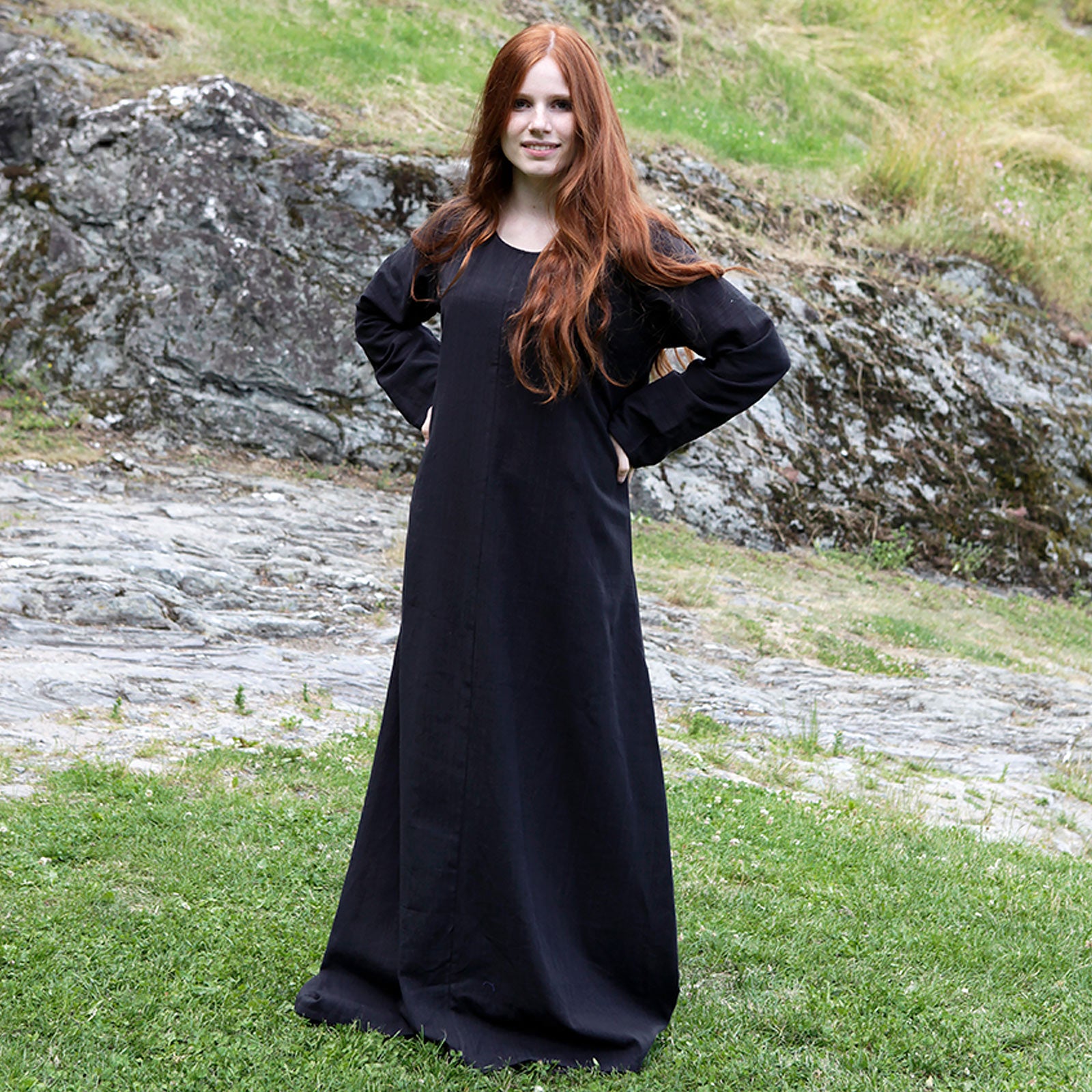 Produktbild Mittelalter Unterkleid Freya schwarz
