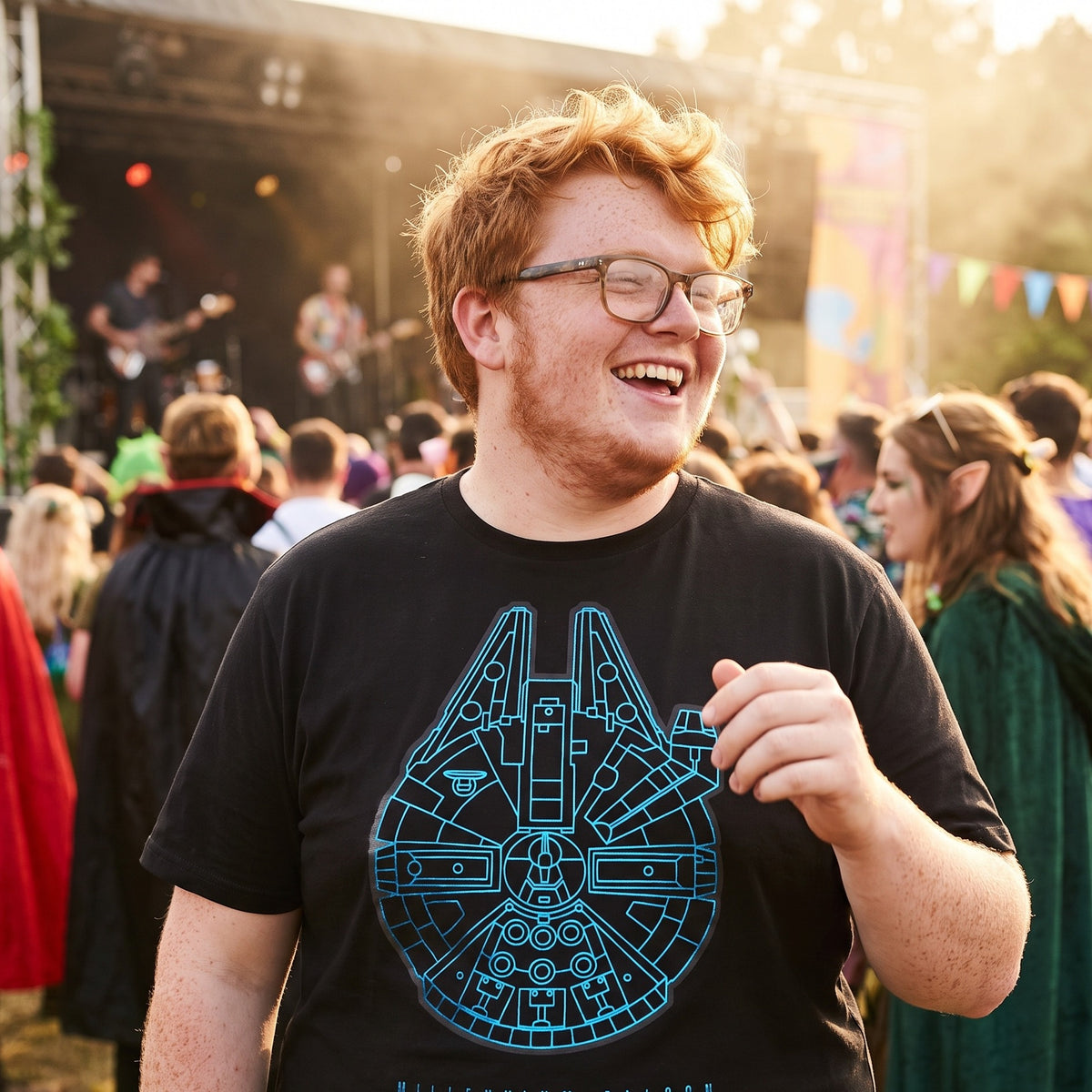 Produktbild Star Wars - Millennium Falcon T-Shirt schwarz