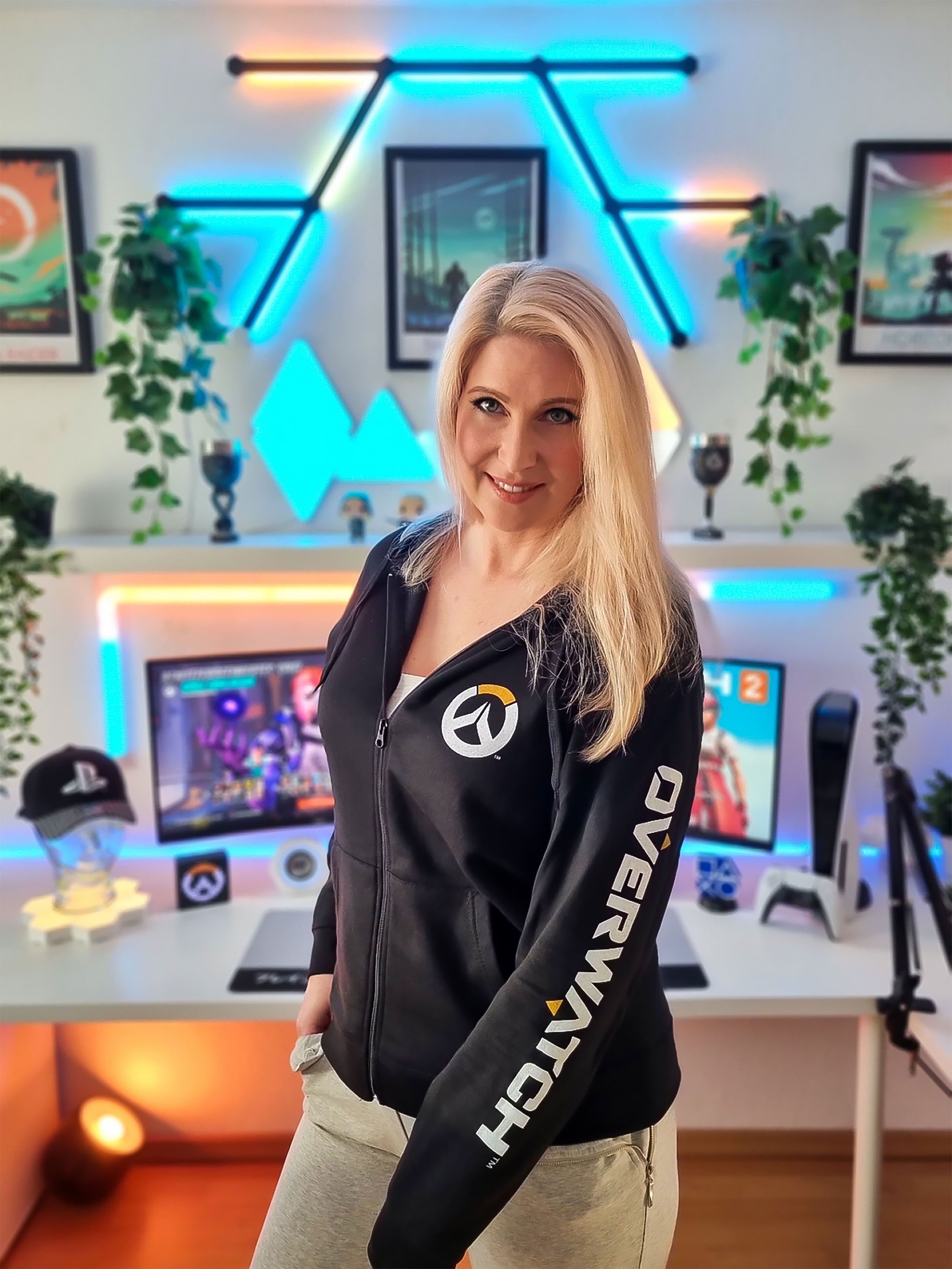 Produktbild Overwatch - Logo Kapuzenjacke schwarz