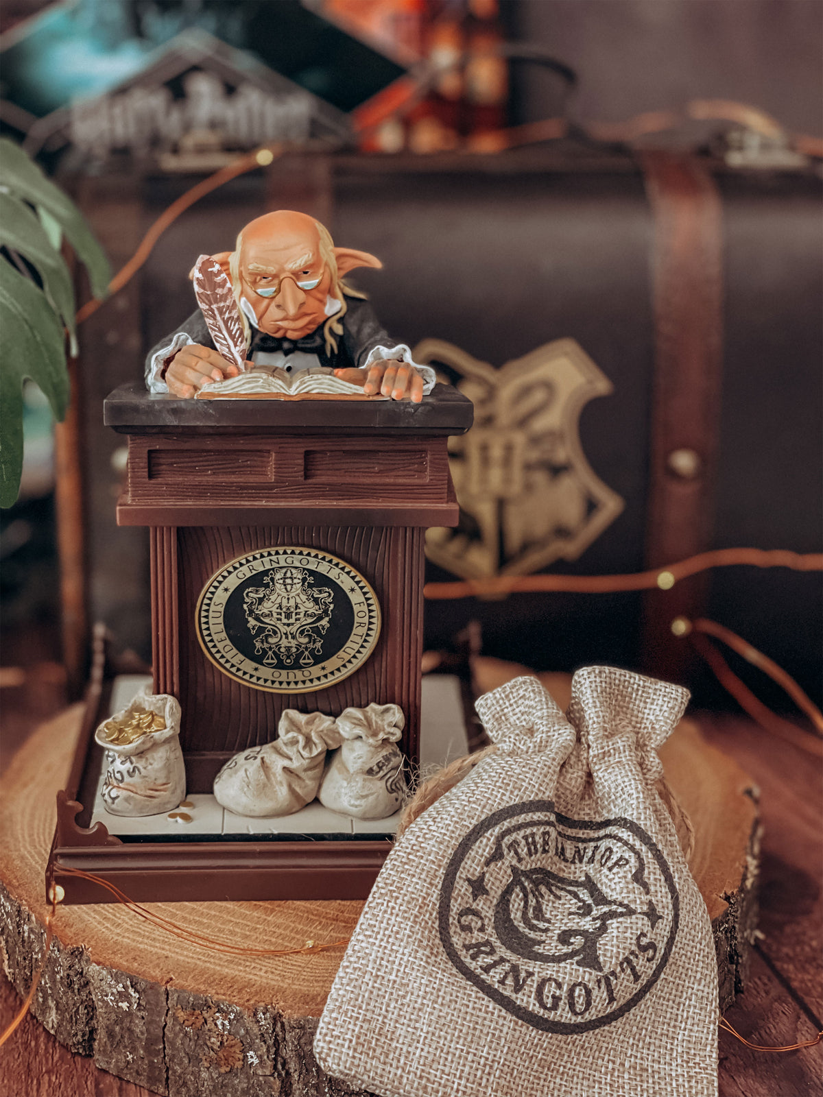 Produktbild Gringotts Goblin - Harry Potter Magische Tierwesen Figur