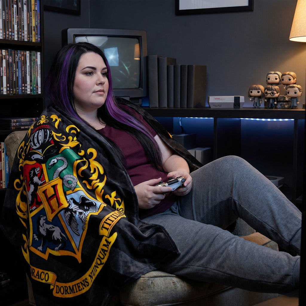 Produktbild Harry Potter - Hogwarts Wappen Flauschdecke