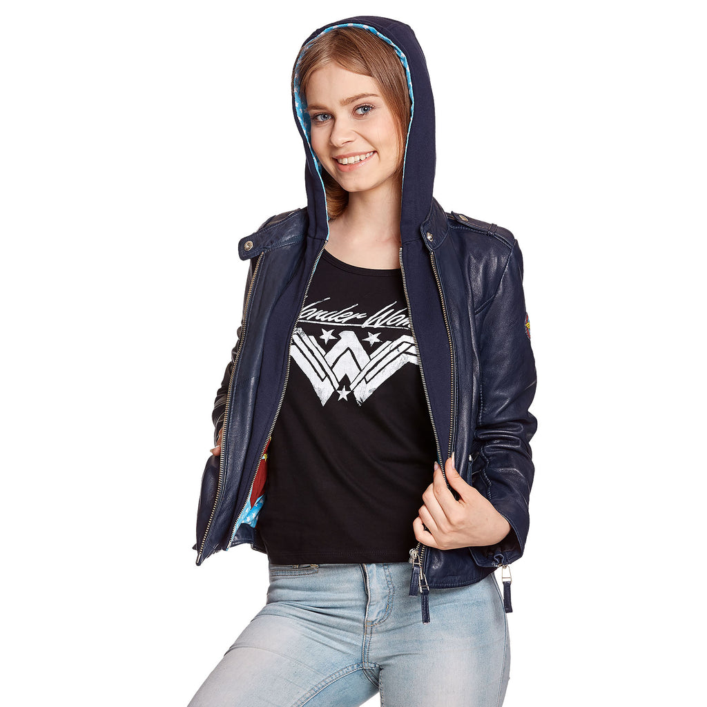 Produktbild Wonder Woman - Logo Lederjacke mit Kapuze blau