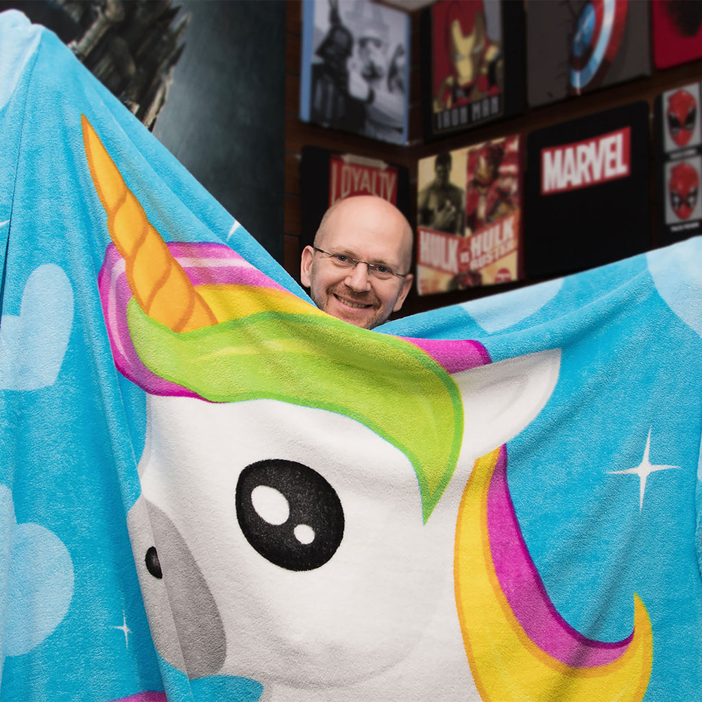Product image Fluffy blanket with unicorn