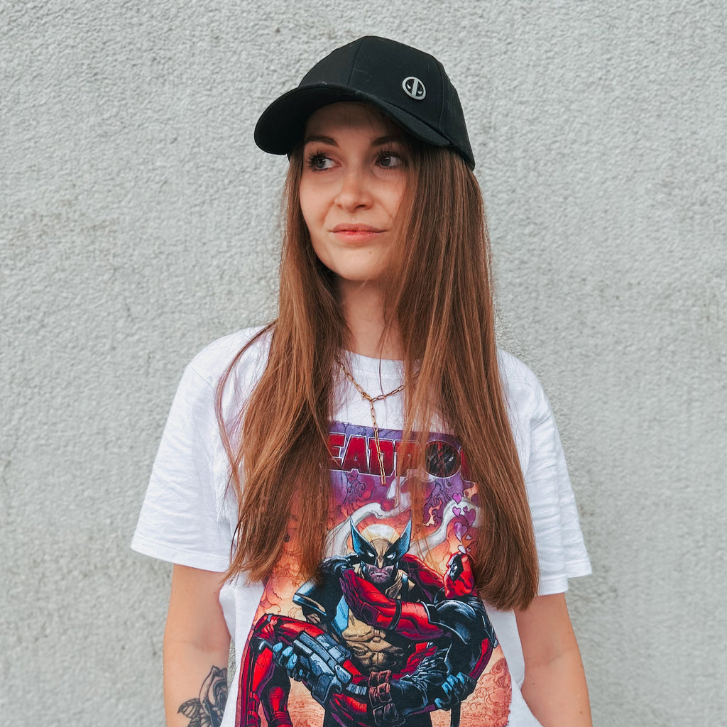 Produktbild Deadpool - Metall Logo Basecap schwarz