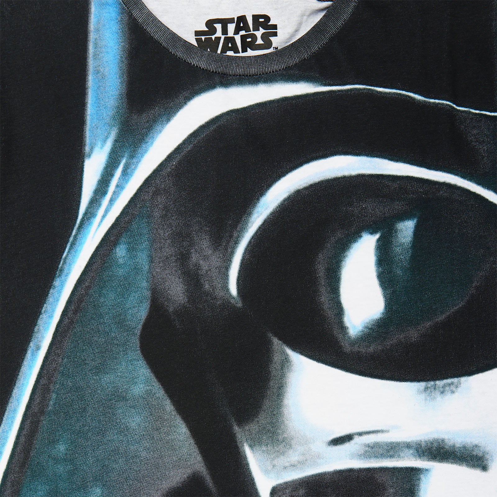 Produktbild Star Wars - Vader Dark Lord 77 T-Shirt