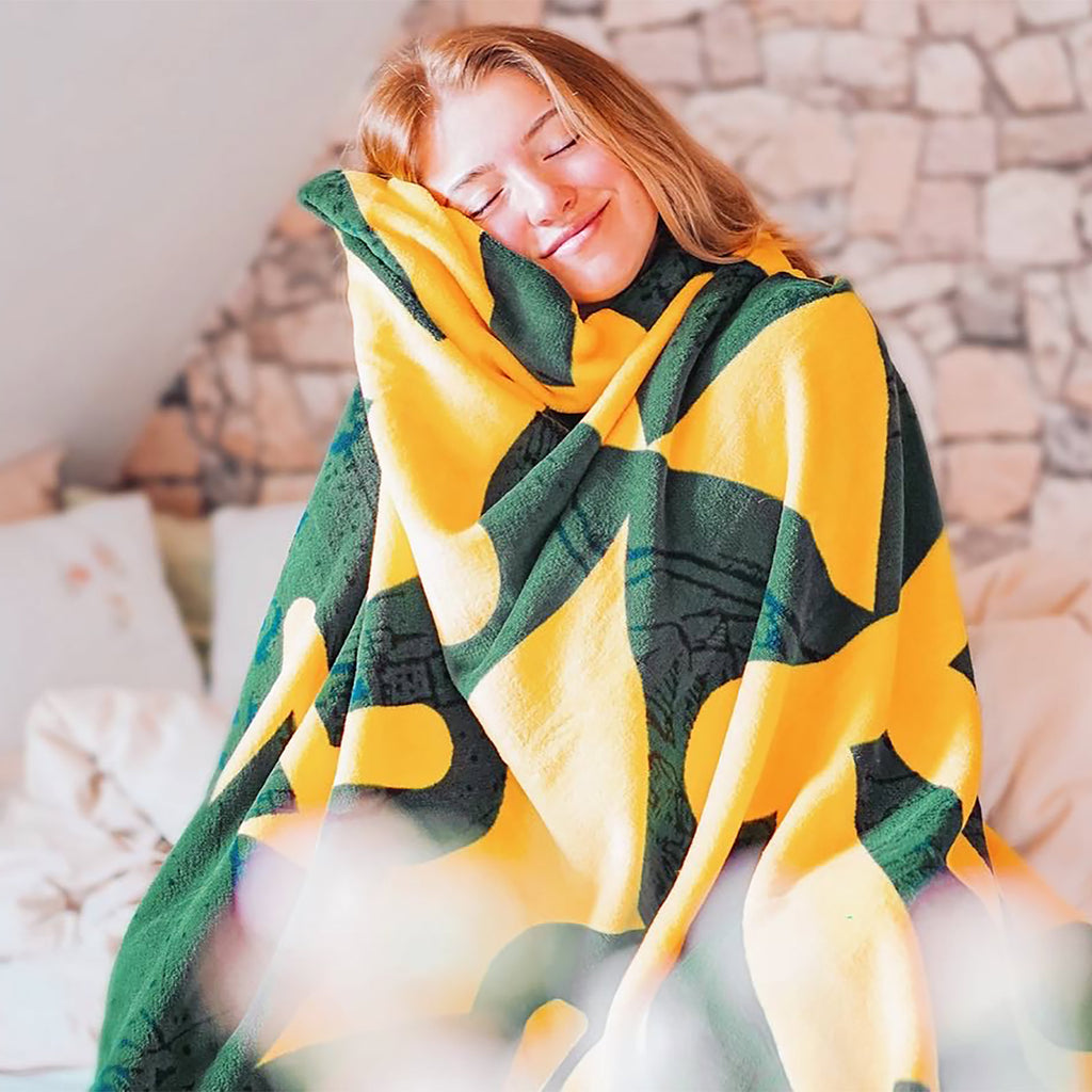 Product image Zelda - Hyrule Logo Fleece Blanket