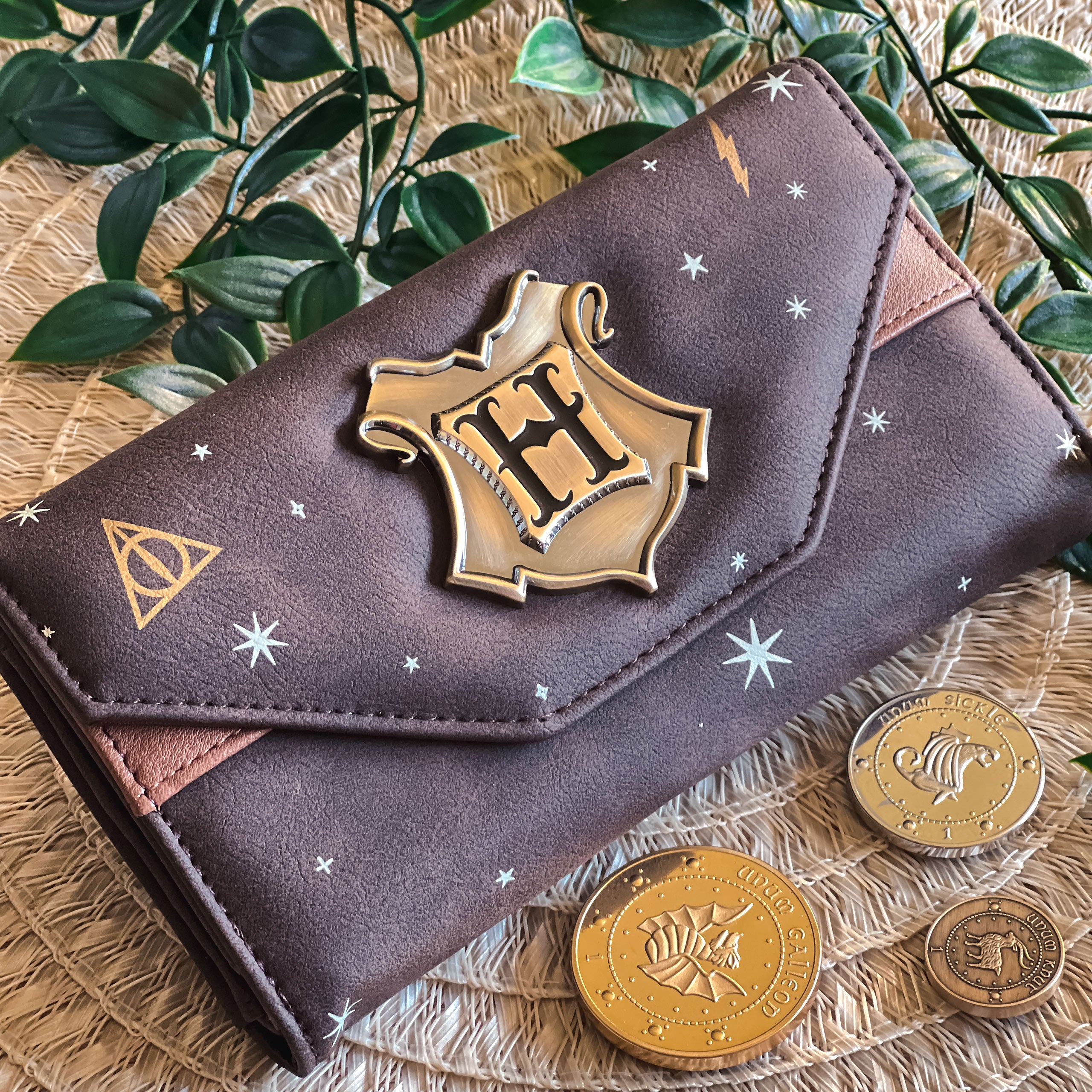 Produktbild Harry Potter - Hogwarts Metall Wappen Geldbörse