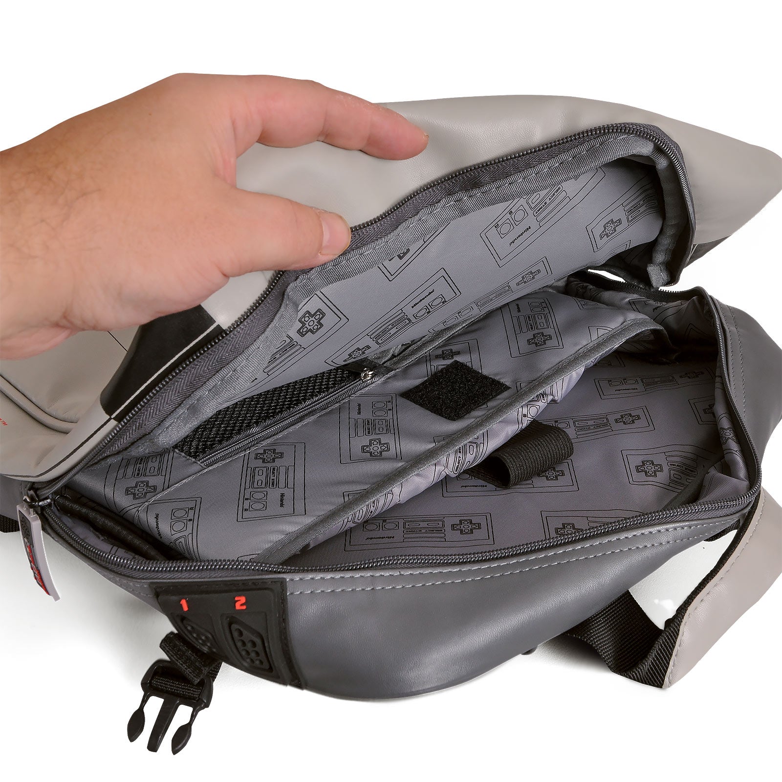 Produktbild Nintendo - NES Konsole Rucksack grau
