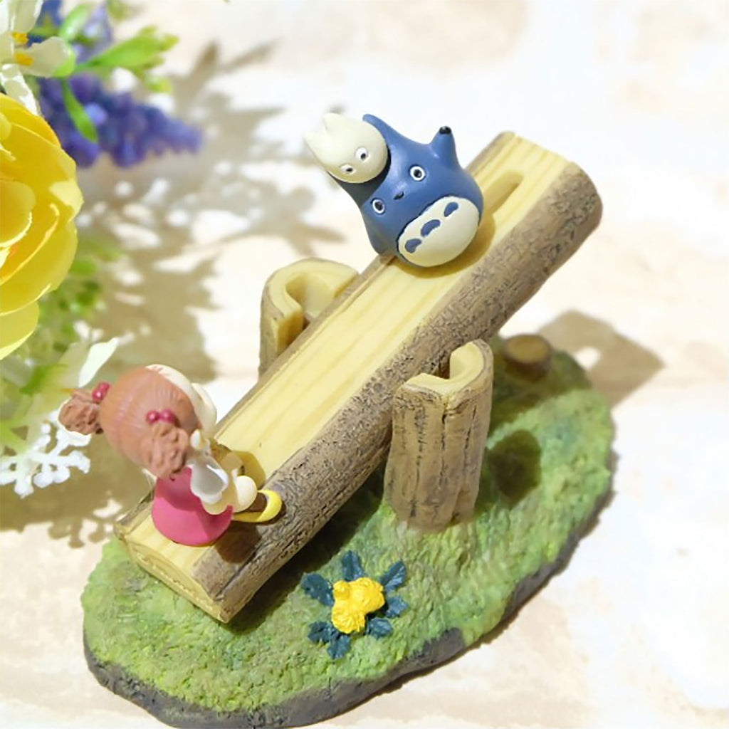 Produktbild Totoro - Mei und Totoros auf Wippe Figur