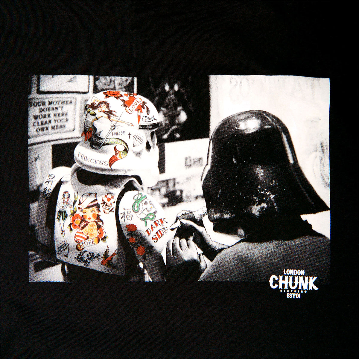 Produktbild Dark Side Tattoo T-Shirt für Star Wars Fans schwarz