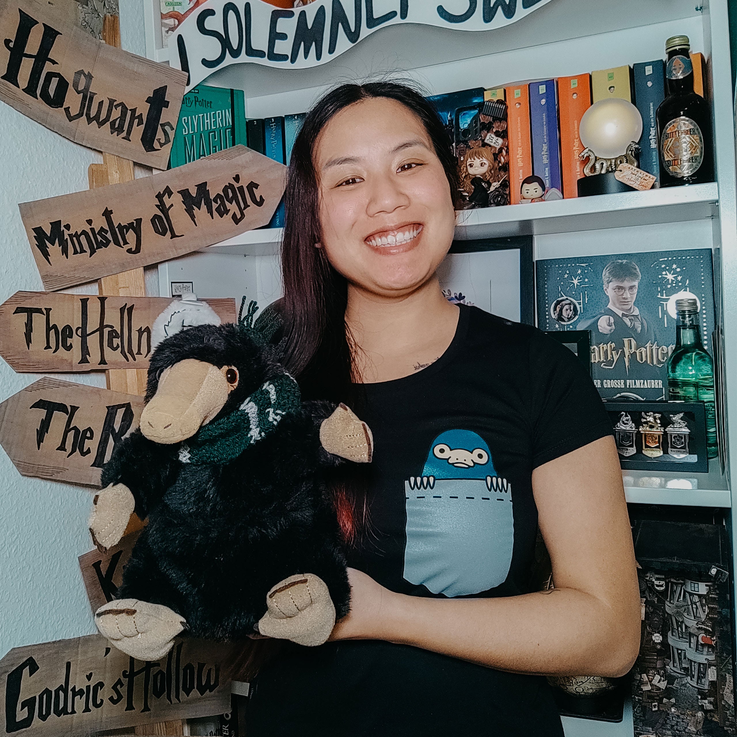Produktbild Pocket Niffler - Phantastische Tierwesen T-Shirt Damen schwarz