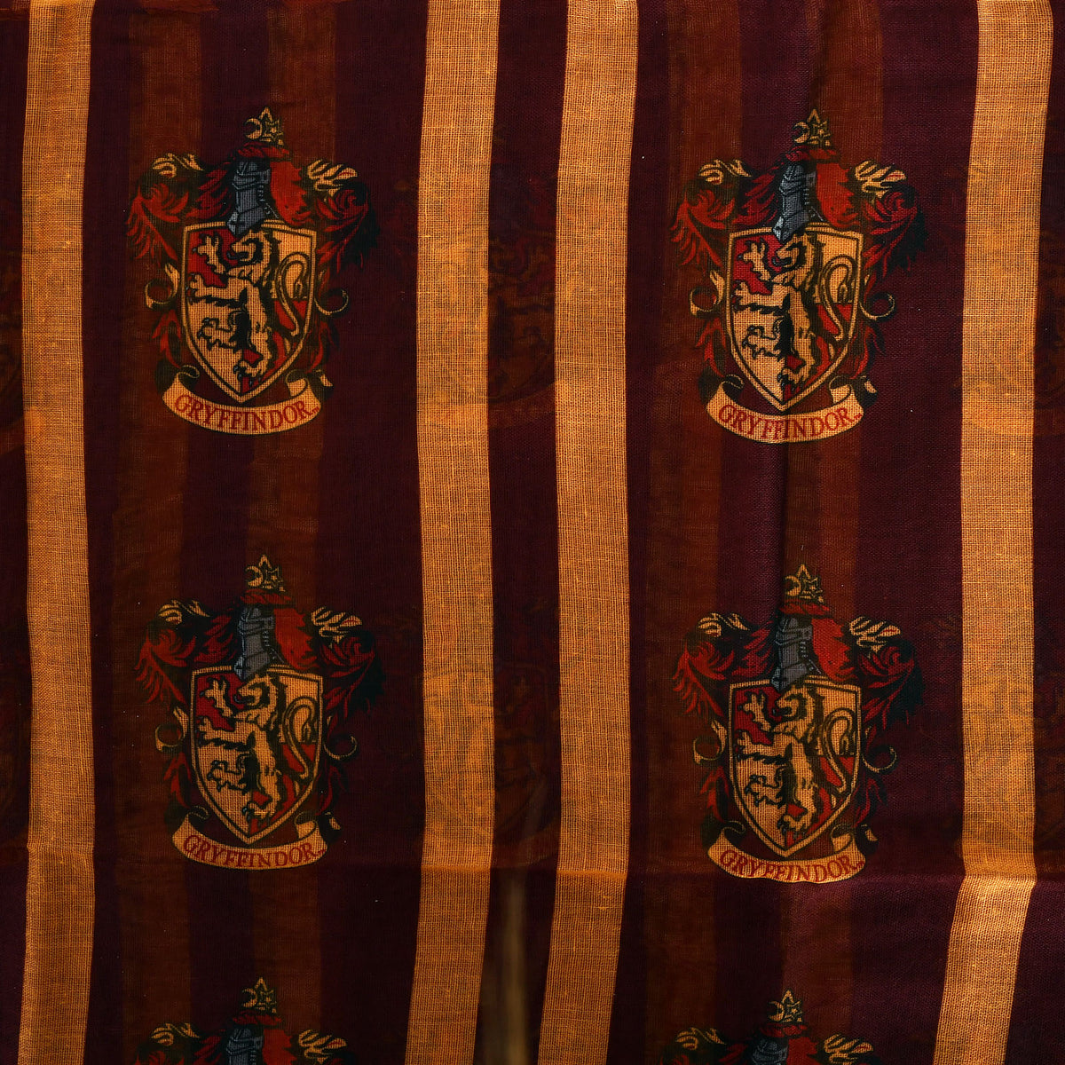 Produktbild Harry Potter - Gryffindor Loop Schal
