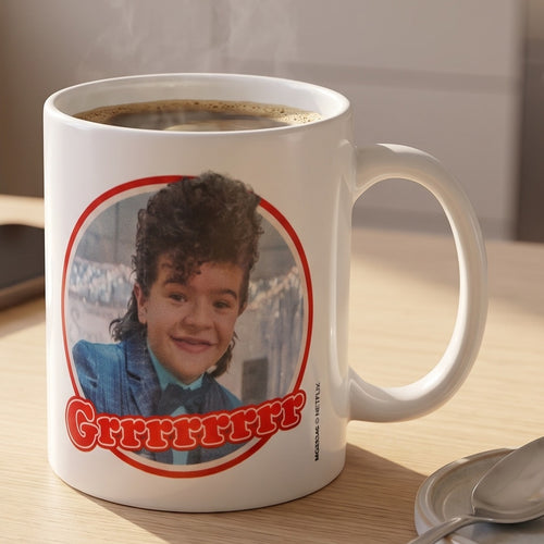 Produktbild Stranger Things - Dustin Snowball Dance Tasse