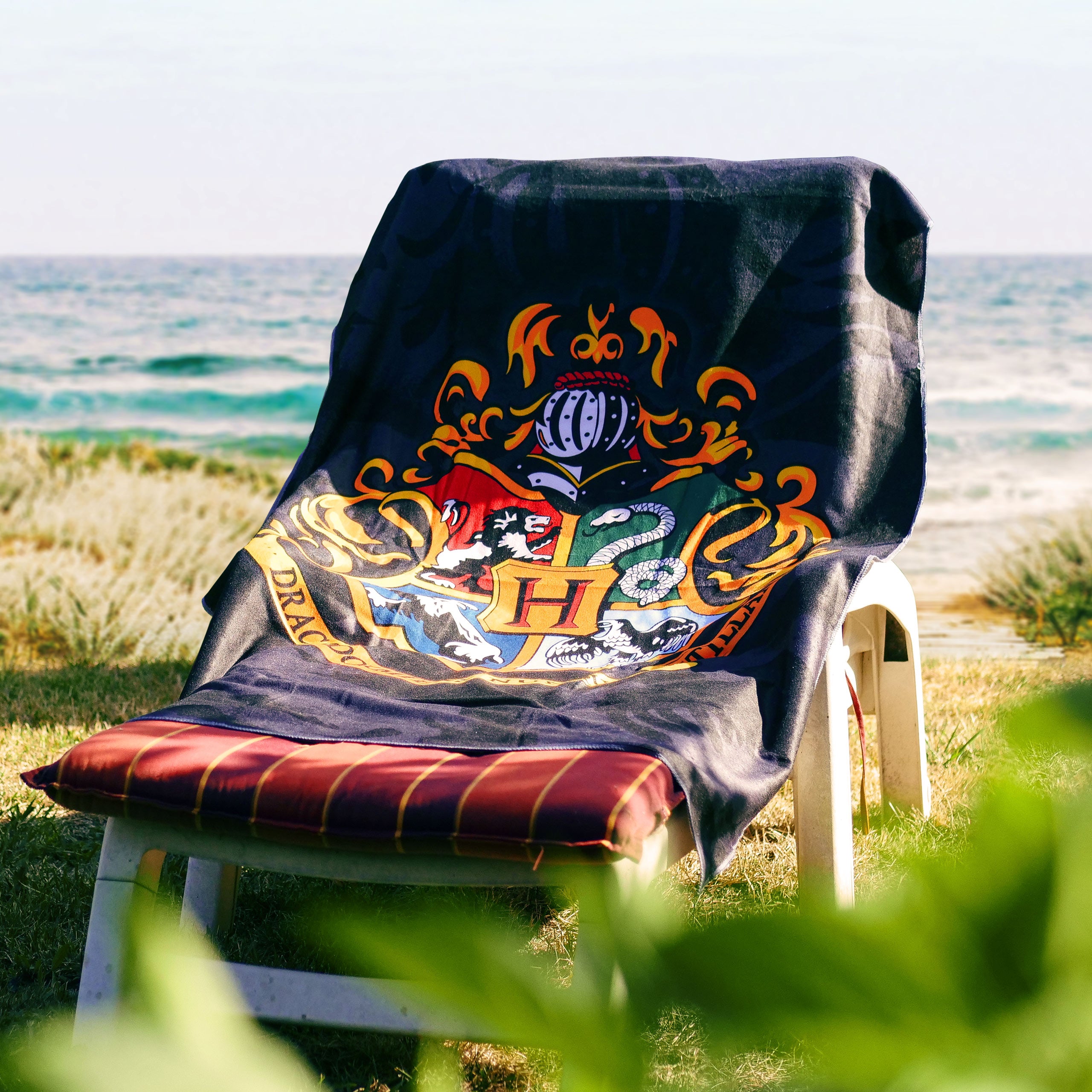 Produktbild Harry Potter - Hogwarts Wappen Strandtuch