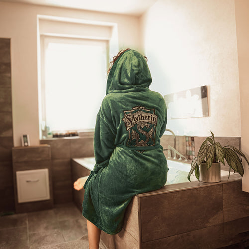 Produktbild Harry Potter - Slytherin Wappen Bademantel grün