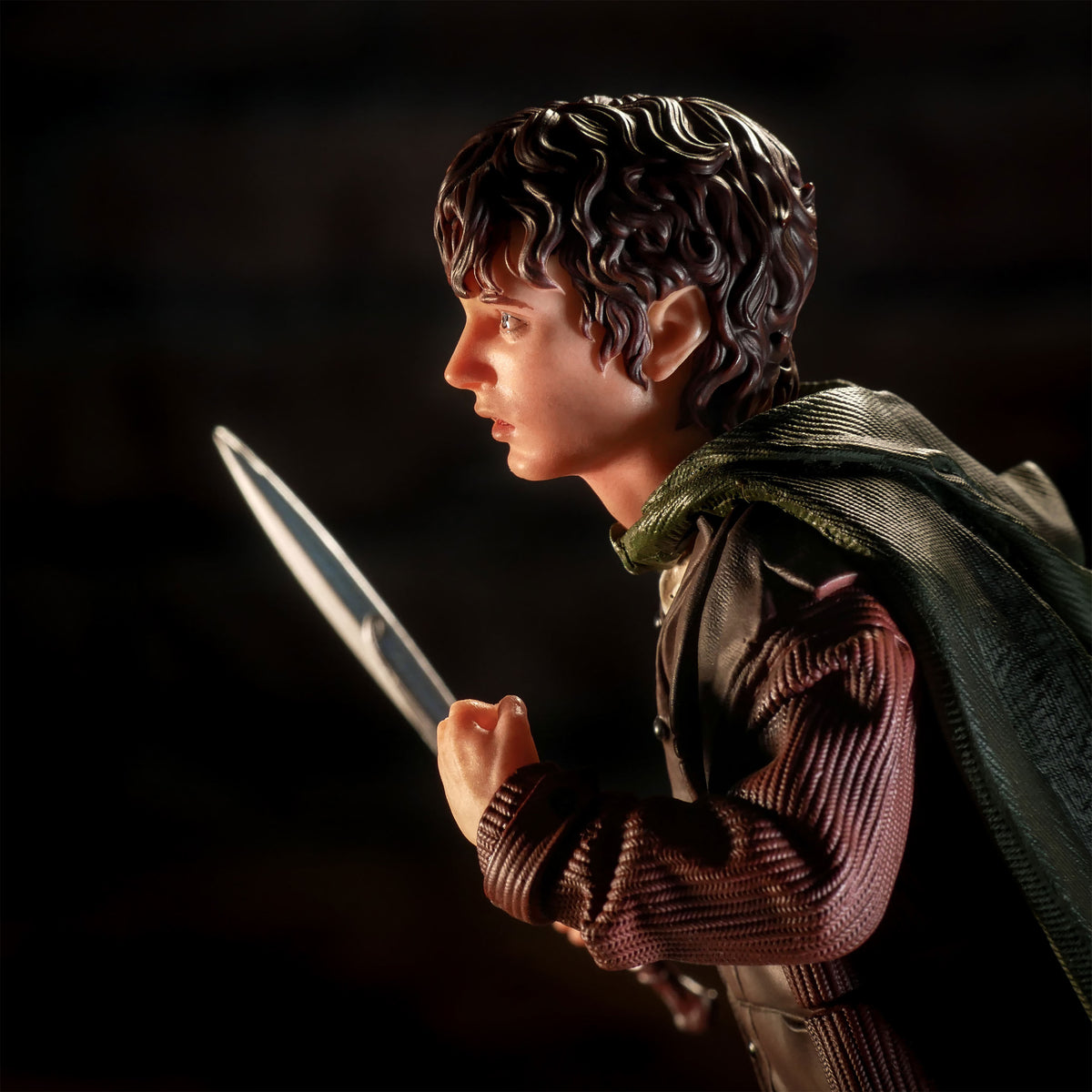 Produktbild Der Herr der Ringe - Frodo BDS Art Scale Deluxe Statue 14 cm