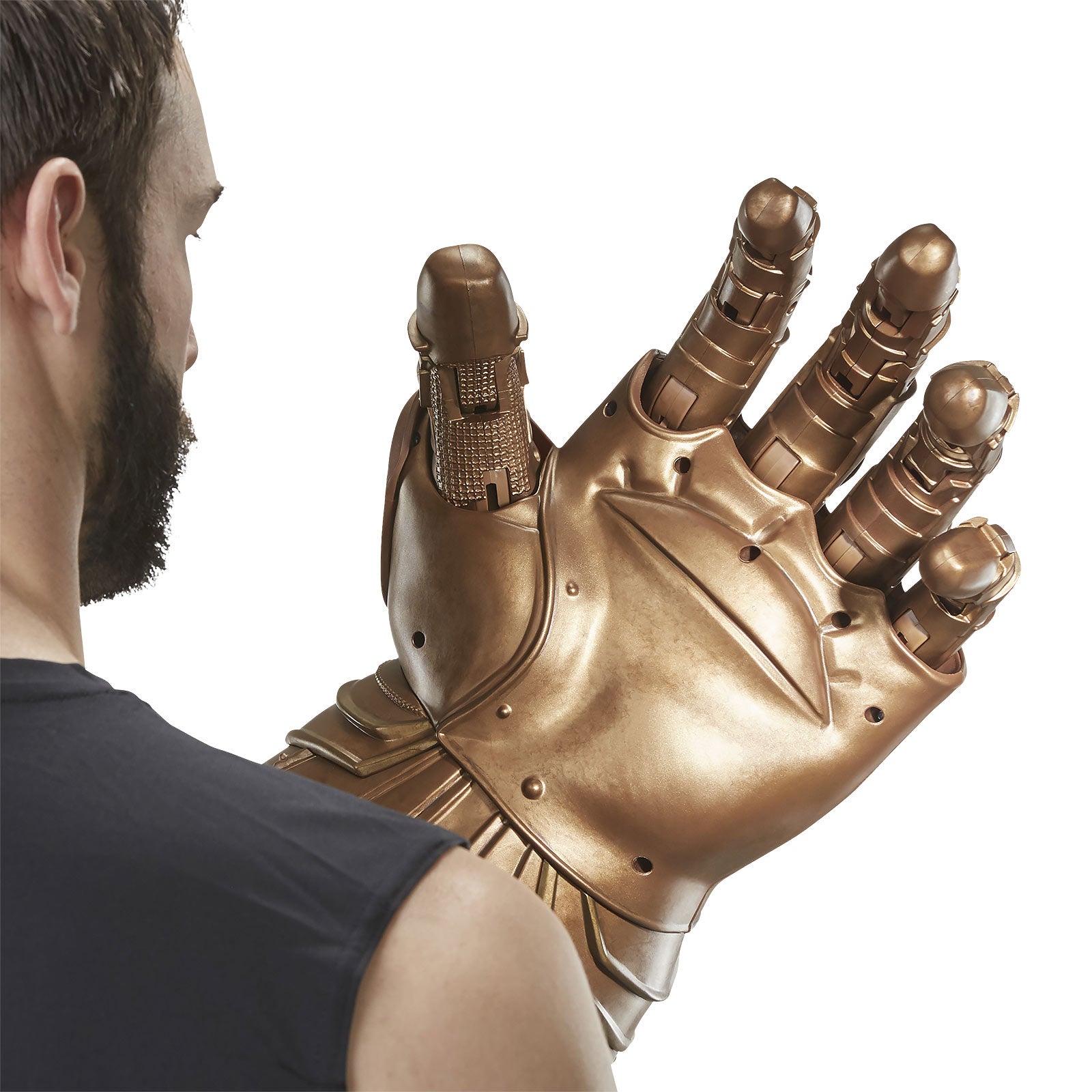 Produktbild Avengers - Thanos Infinity Gauntlet mit Licht und Sound