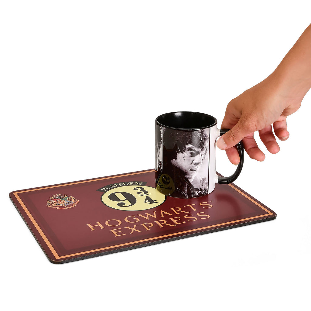 Product image Harry Potter - Platform 9 3/4 Table Set 4-piece