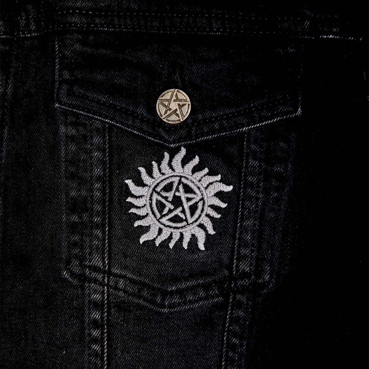Produktbild Supernatural - Teufelsfalle Jeansjacke Damen schwarz