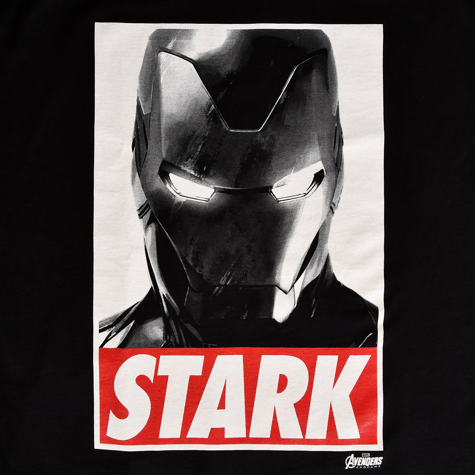 Produktbild Iron Man - Stark T-Shirt schwarz