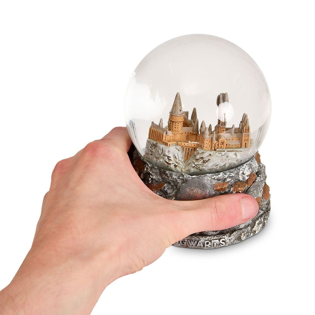 Produktbild Harry Potter - Hogwarts Schneekugel