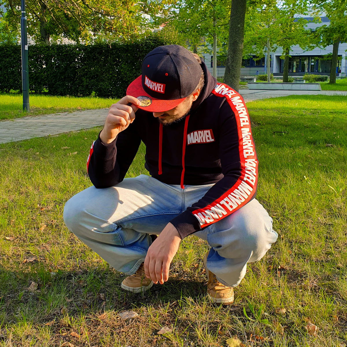 Produktbild Marvel Comics Basecap schwarz-rot