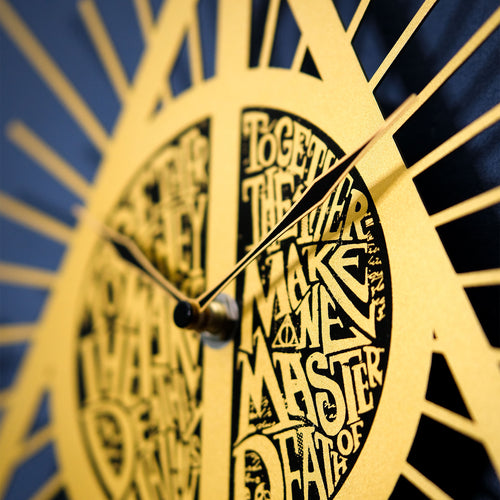 Produktbild Harry Potter - Heiligtümer des Todes Wanduhr