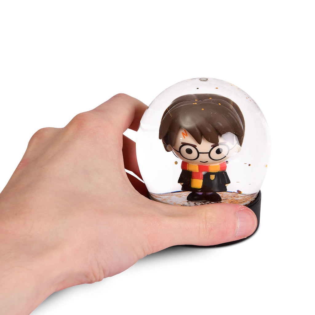 Produktbild Harry Potter Chibi Schneekugel mit Glitter