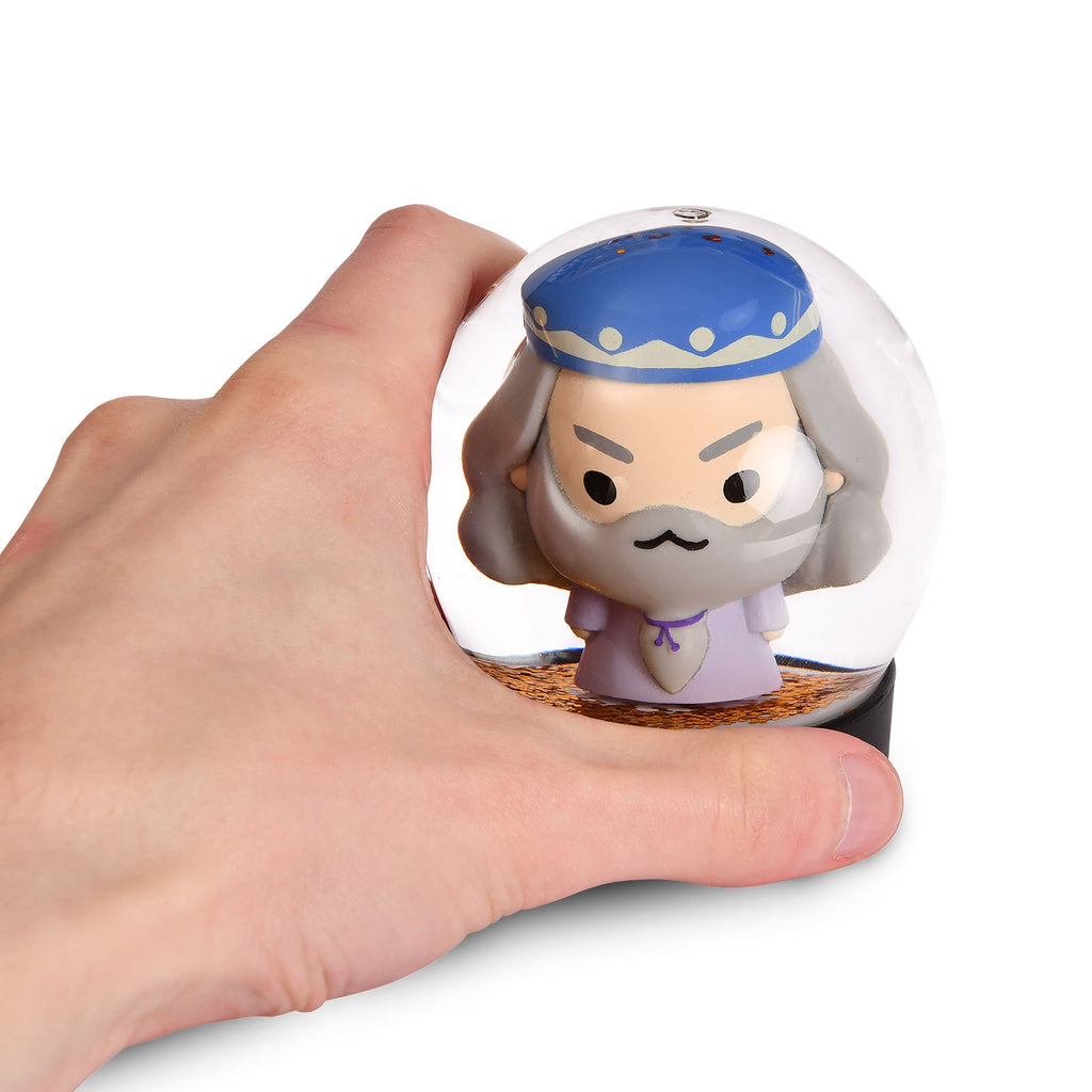Produktbild Harry Potter - Dumbledore Chibi Schneekugel mit Glitter