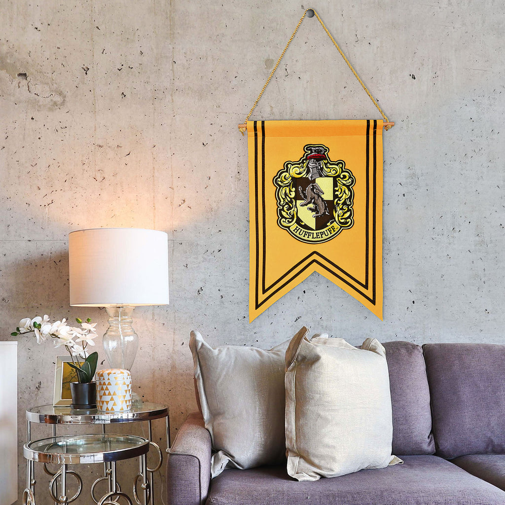 Produktbild Harry Potter - Hufflepuff Wappen Banner Filz
