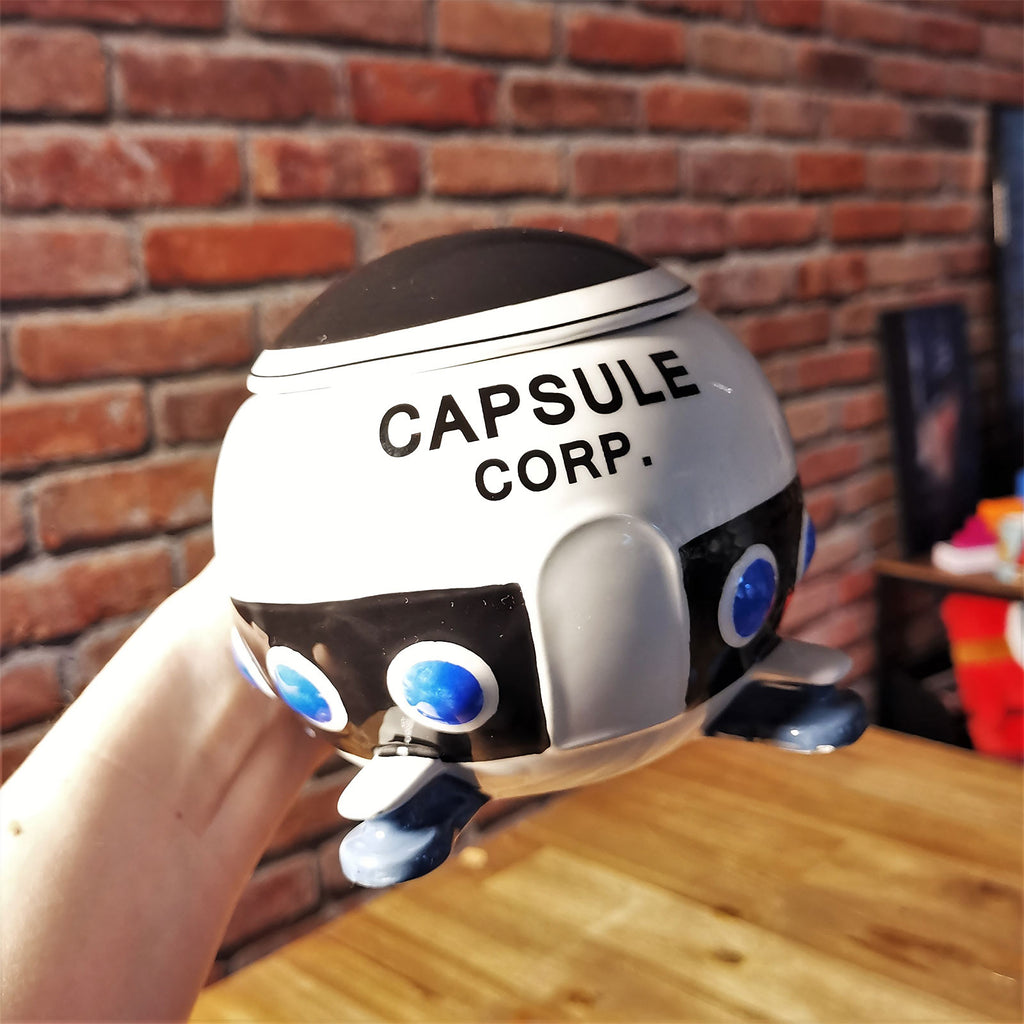 Produktbild Dragon Ball - Capsule Corp. Spaceship 3D Tasse mit Deckel