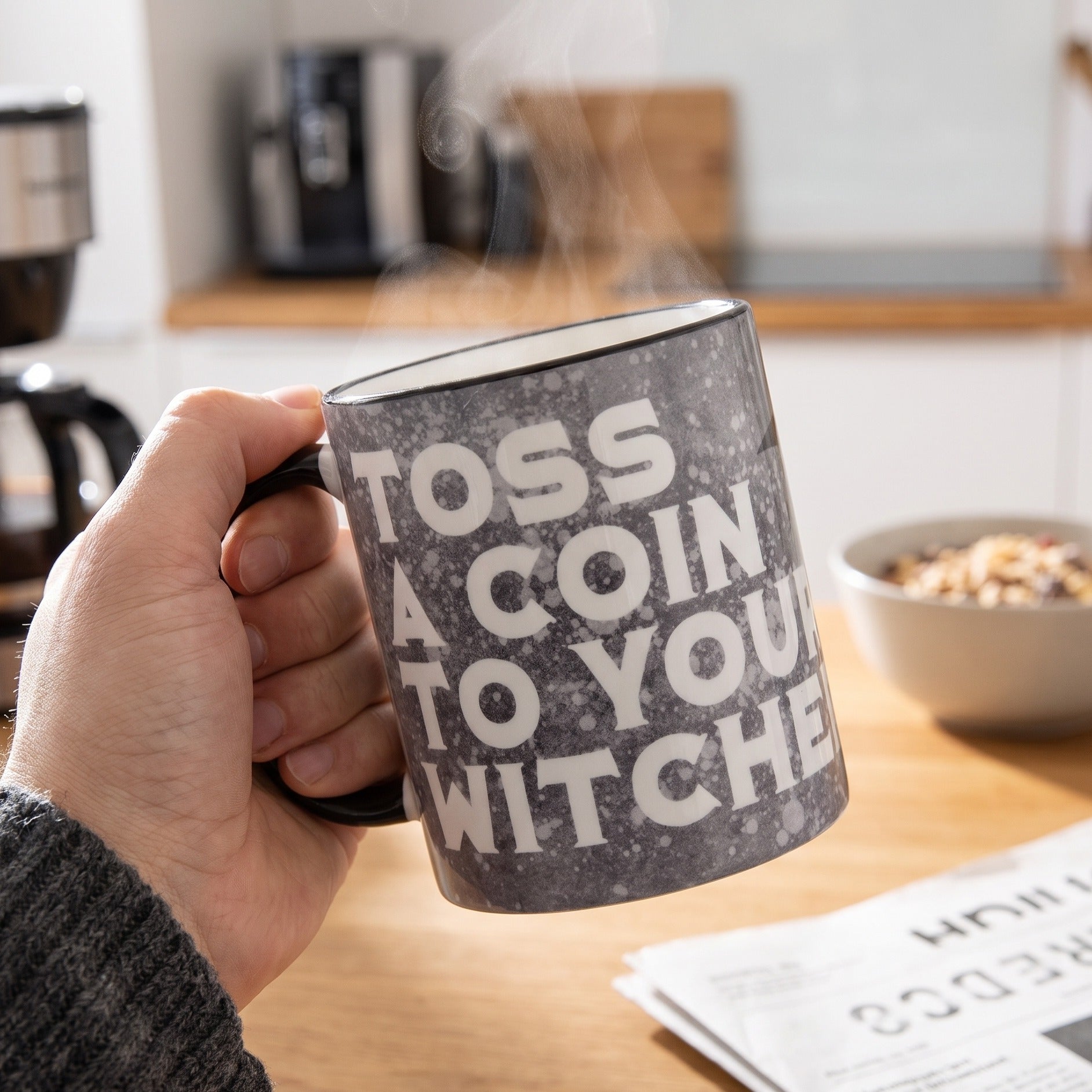 Produktbild Toss a Coin Tasse für Witcher Fans