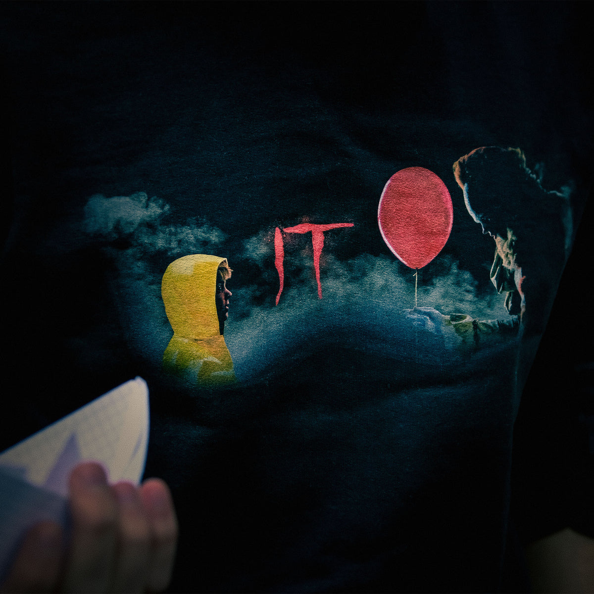 Produktbild Stephen Kings ES - Pennywise und Georgie Hoodie schwarz