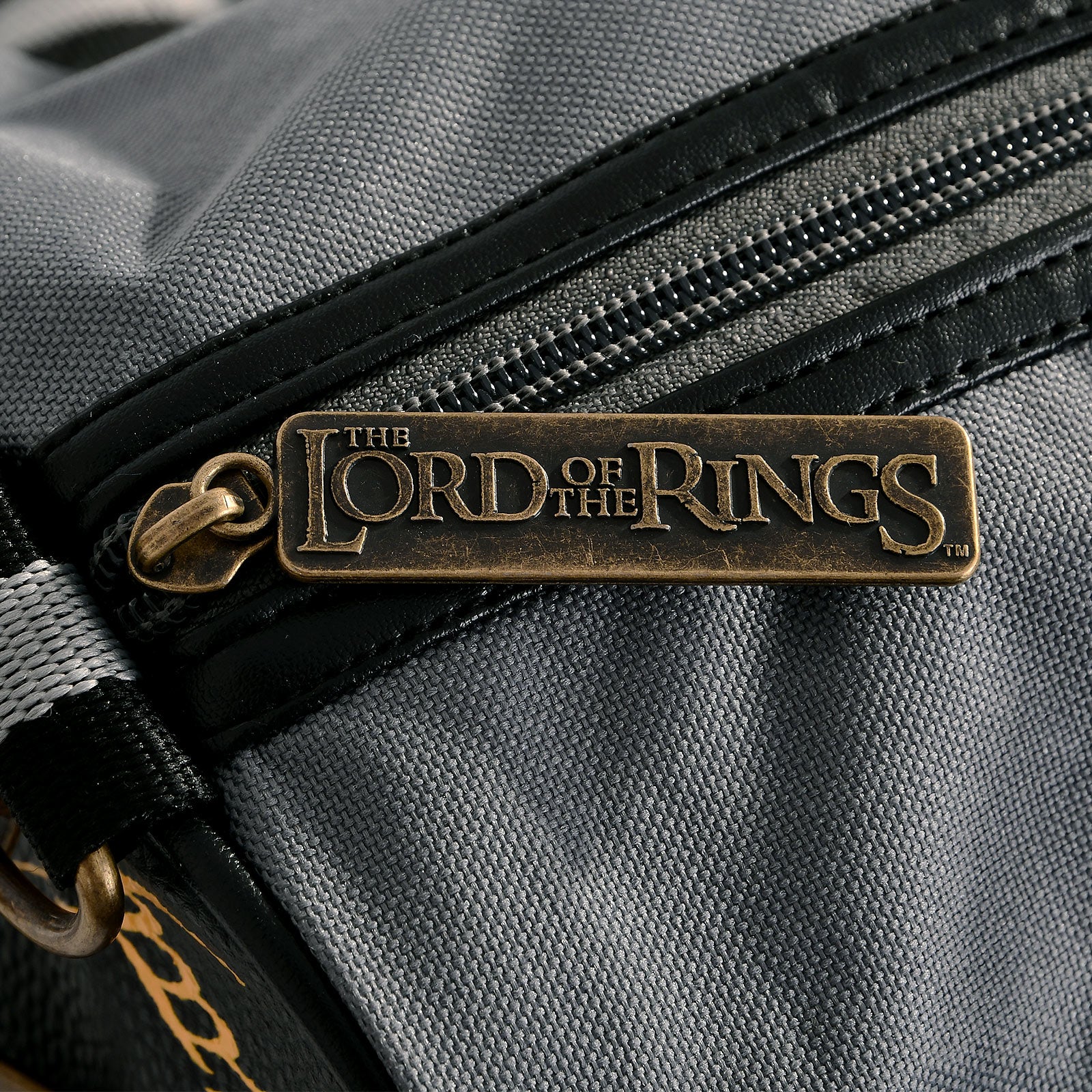 Produktbild Der Herr der Ringe - Die Eine Sporttasche schwarz