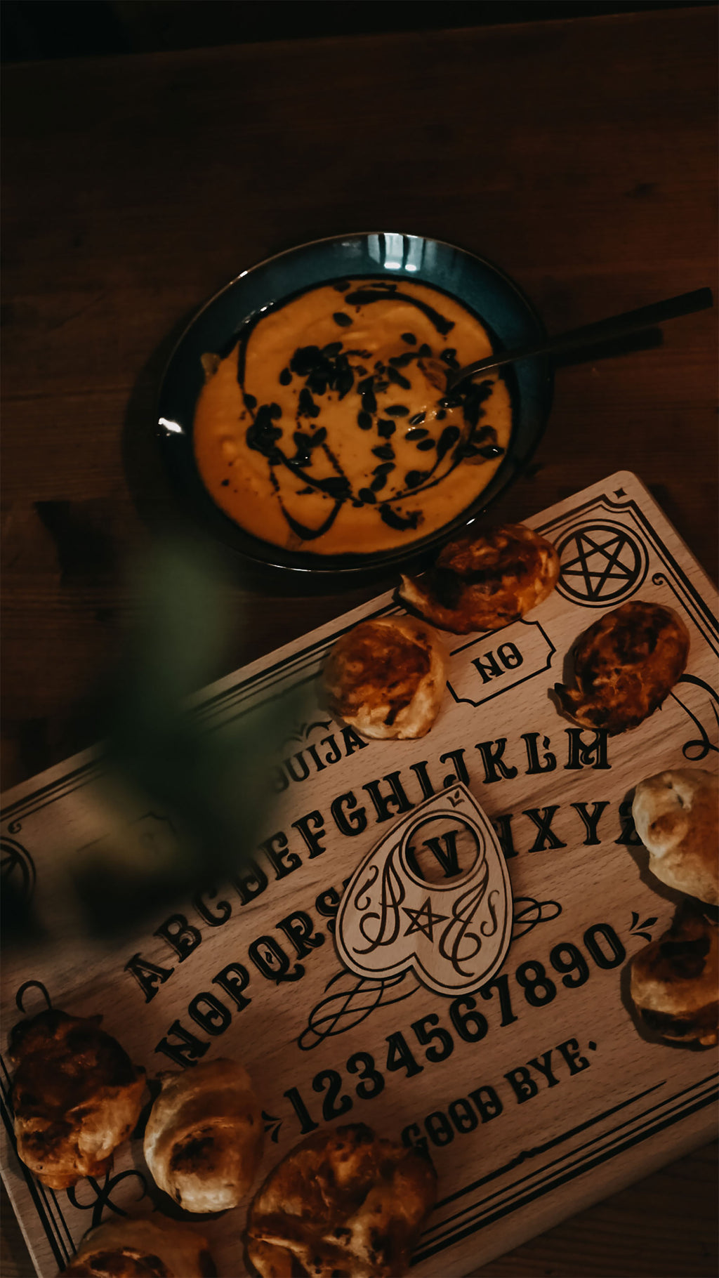 Produktbild Ouija Brett Buche für Supernatural Fans