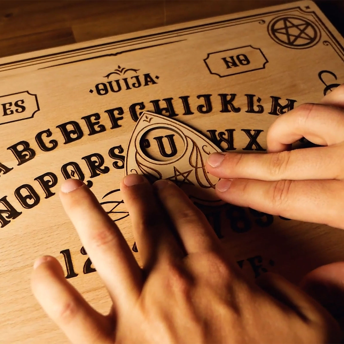 Produktbild Ouija Brett Buche für Supernatural Fans