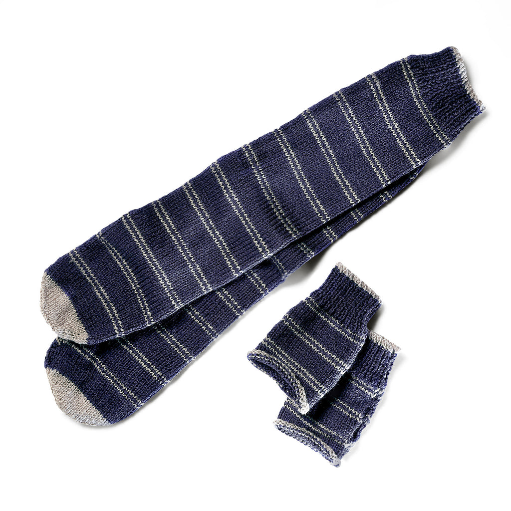 Produktbild Harry Potter - Ravenclaw Handschuhe & Strümpfe Strick-Set
