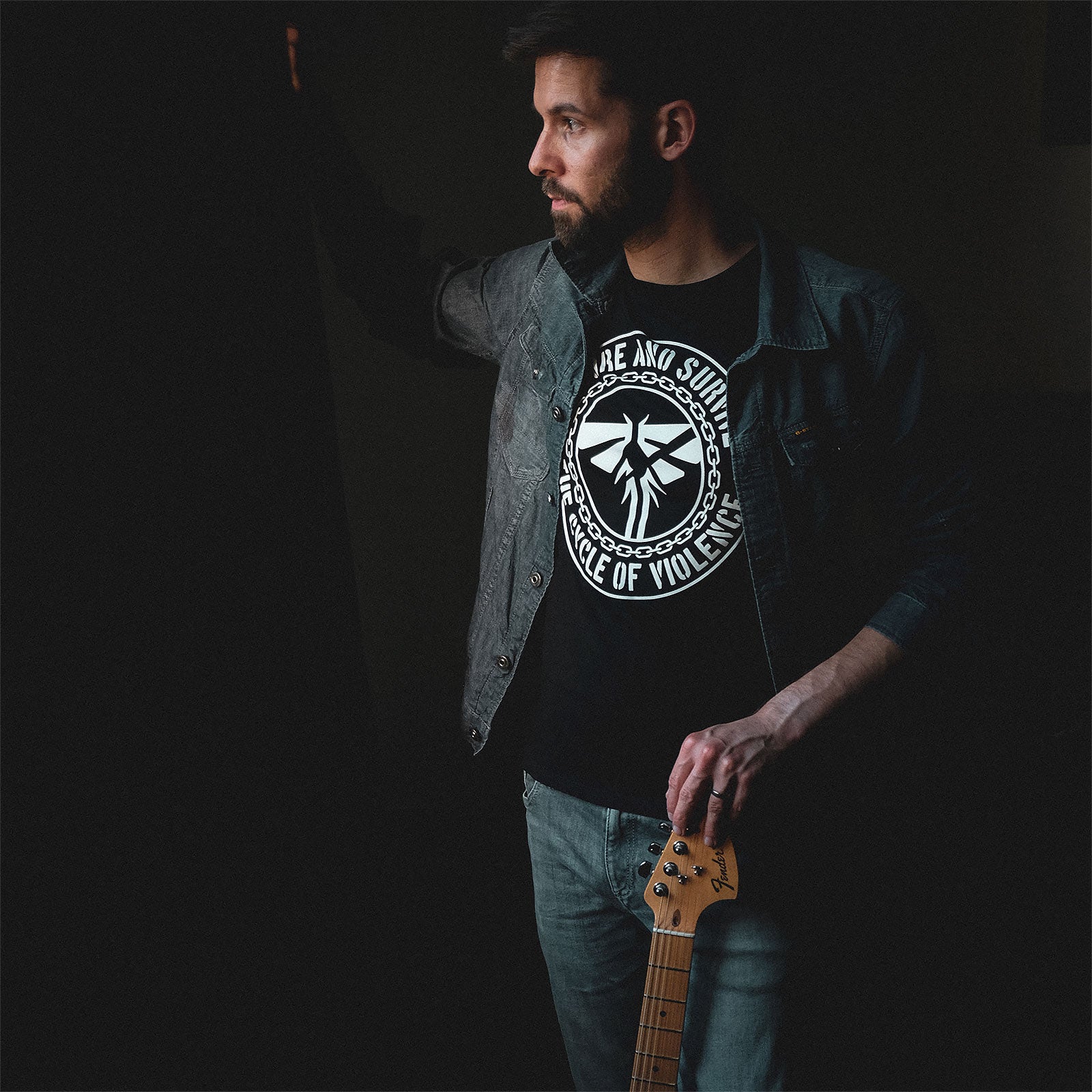 Produktbild Endure and Survive T-Shirt für The Last of Us Fans schwarz