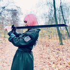 Produktbild Halbklingen-Schwert Replik mit Scheide für Attack on Titan Fans