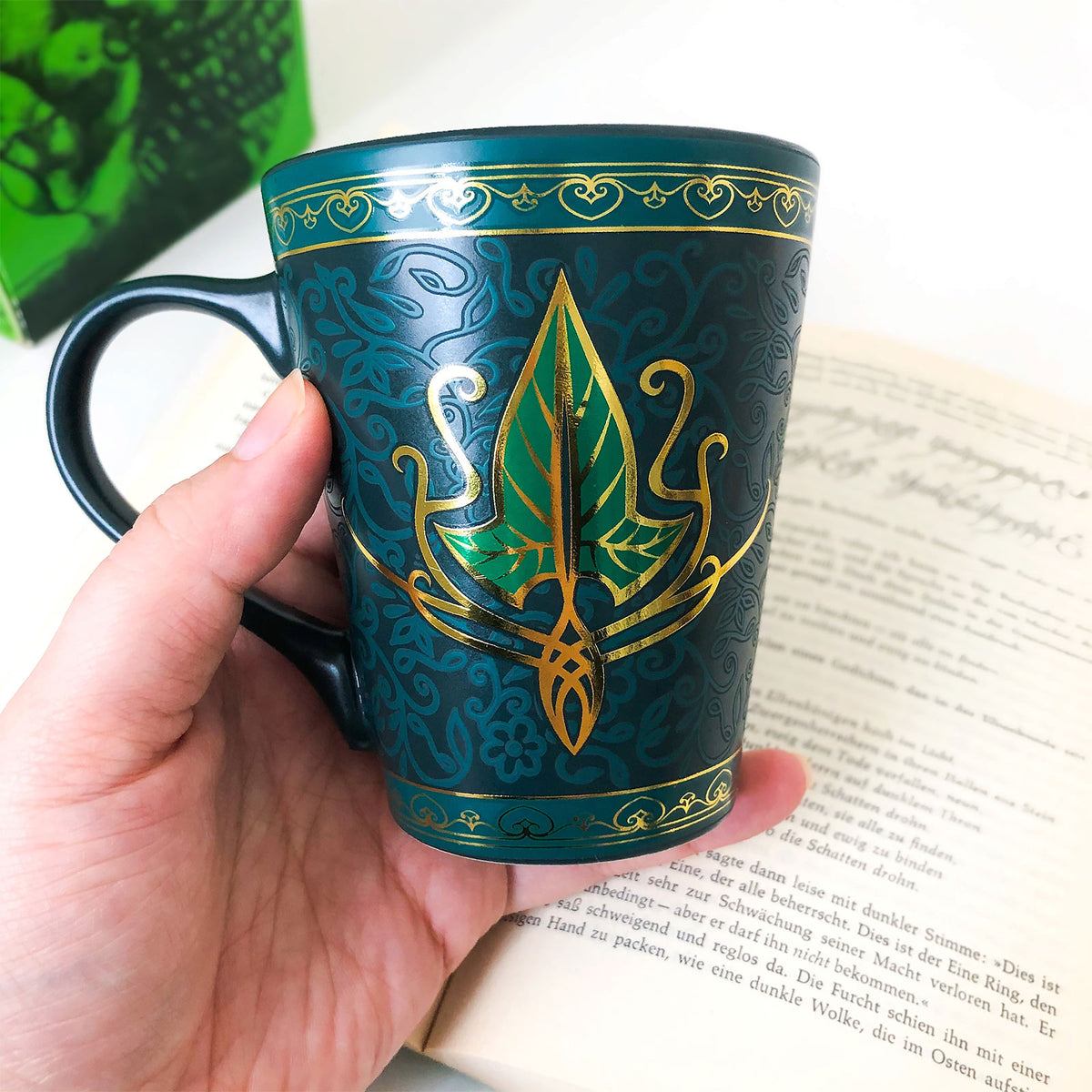 Produktbild Der Herr der Ringe - Blattbrosche Tasse