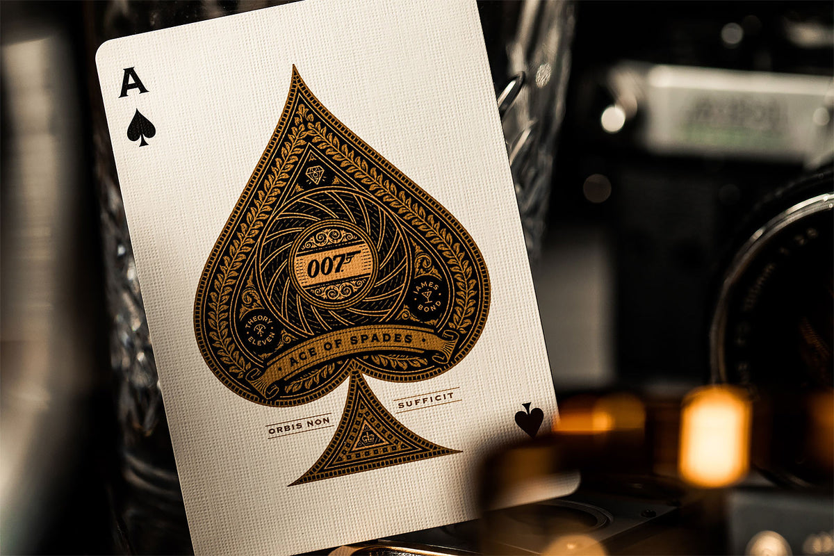 Produktbild James Bond 007 Kartenspiel