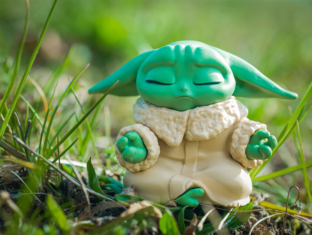 Produktbild Grogu Curious Child & Meditation Mini-Figuren-Set - Star Wars The Mandalorian